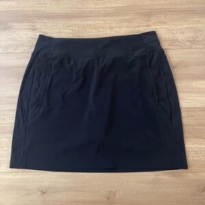 Athleta Brooklyn Mini Skort 16” in Black Zip Pockets Women’s Size 10